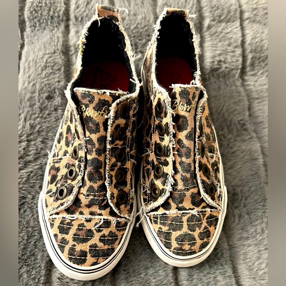 Leopard sneakers